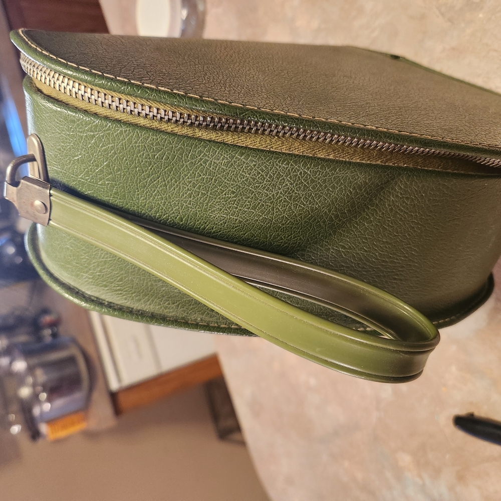 Green Leather Handbag with Strap